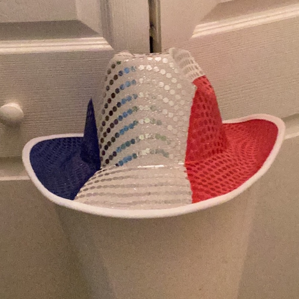 🇺🇸NWT Fabulous Sequin Cowboy Style Hat Closet Must Have 🇺🇸